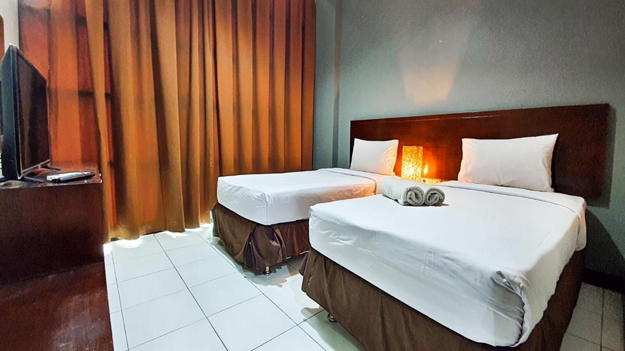 N1 Hotel Tanah Abang Jakarta Ngoại thất bức ảnh