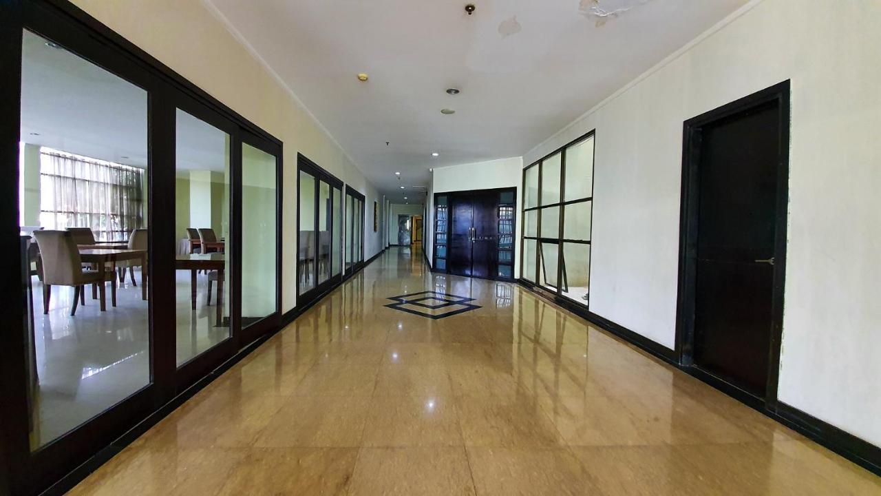 N1 Hotel Tanah Abang Jakarta Ngoại thất bức ảnh